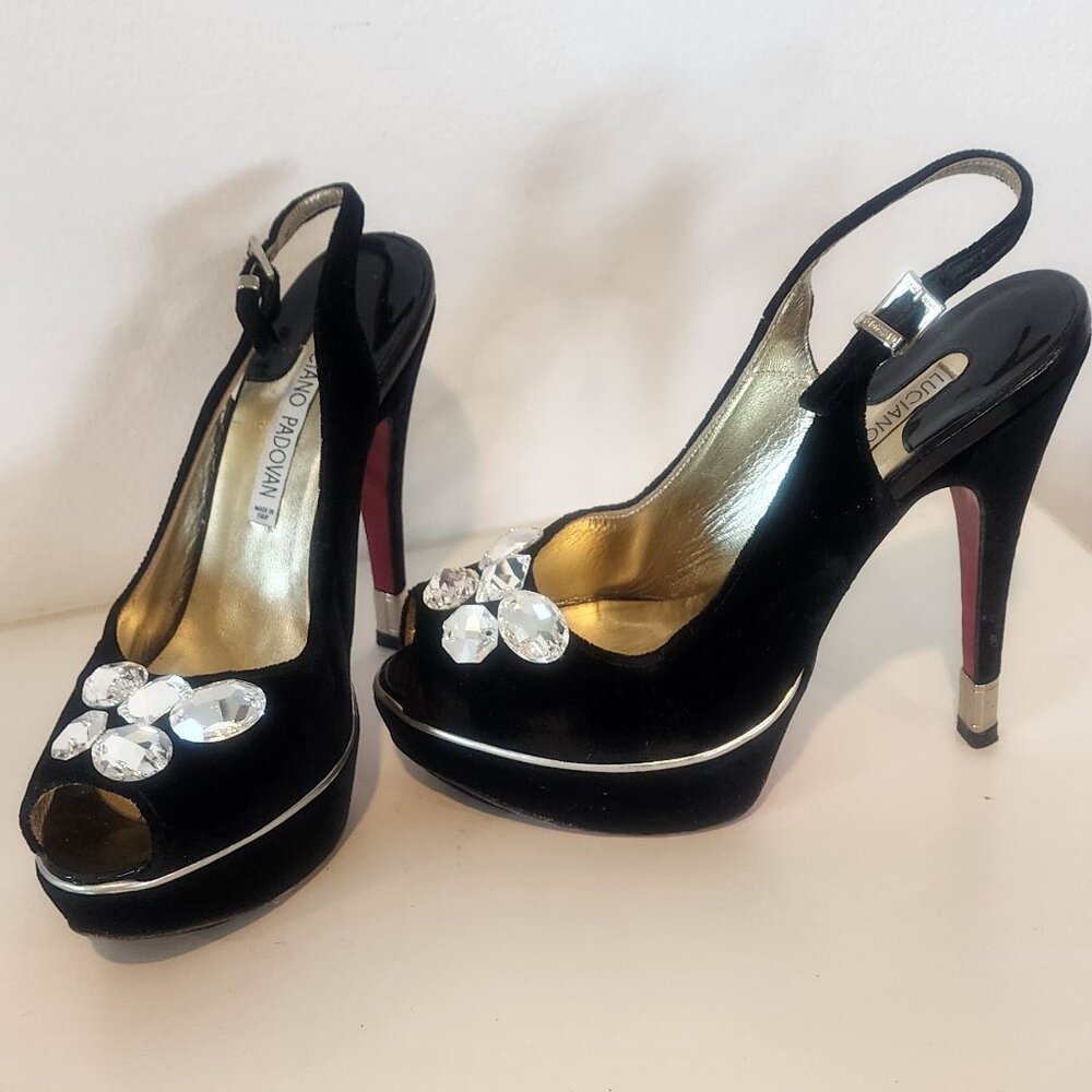 Black Velvet size 6 sling back heels
